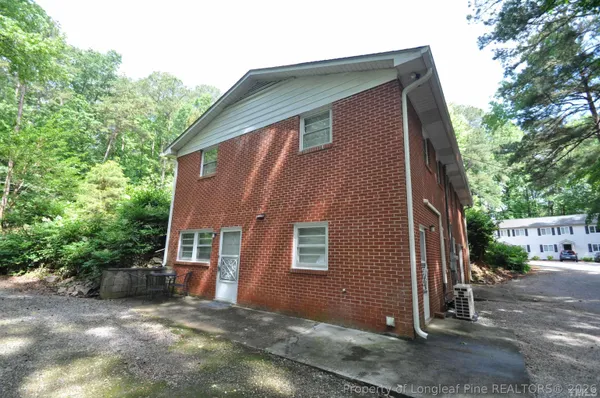 $1,195 | 1426 Trinity Circle, Unit 11, Raleigh, NC 27607