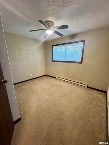 $1,000 | 4211 Highway 6, Unit 1, Coal Valley, IL 61240