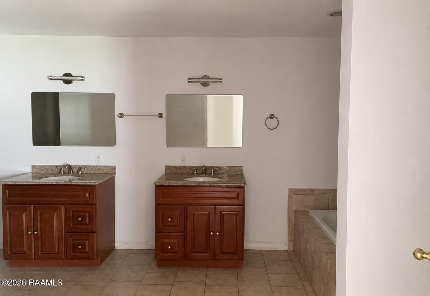 137 Lee Road Eunice, LA 70535 - Photo 11 of 15 bath