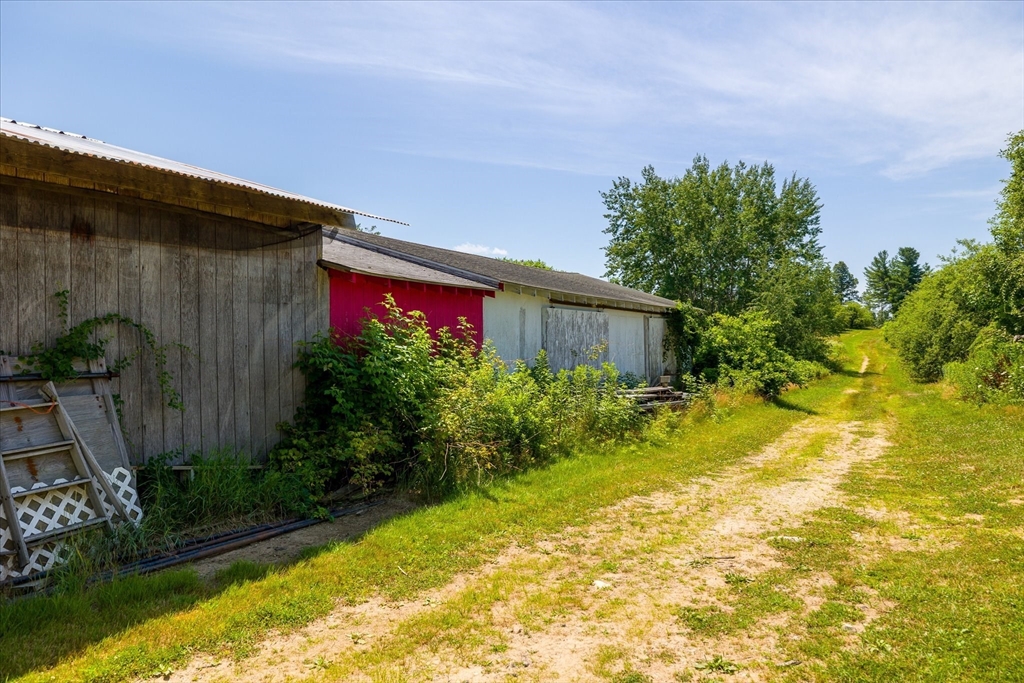 13 L Turner Road Charlton, MA 01507 - Photo 10 of 15 Gallery Image 10