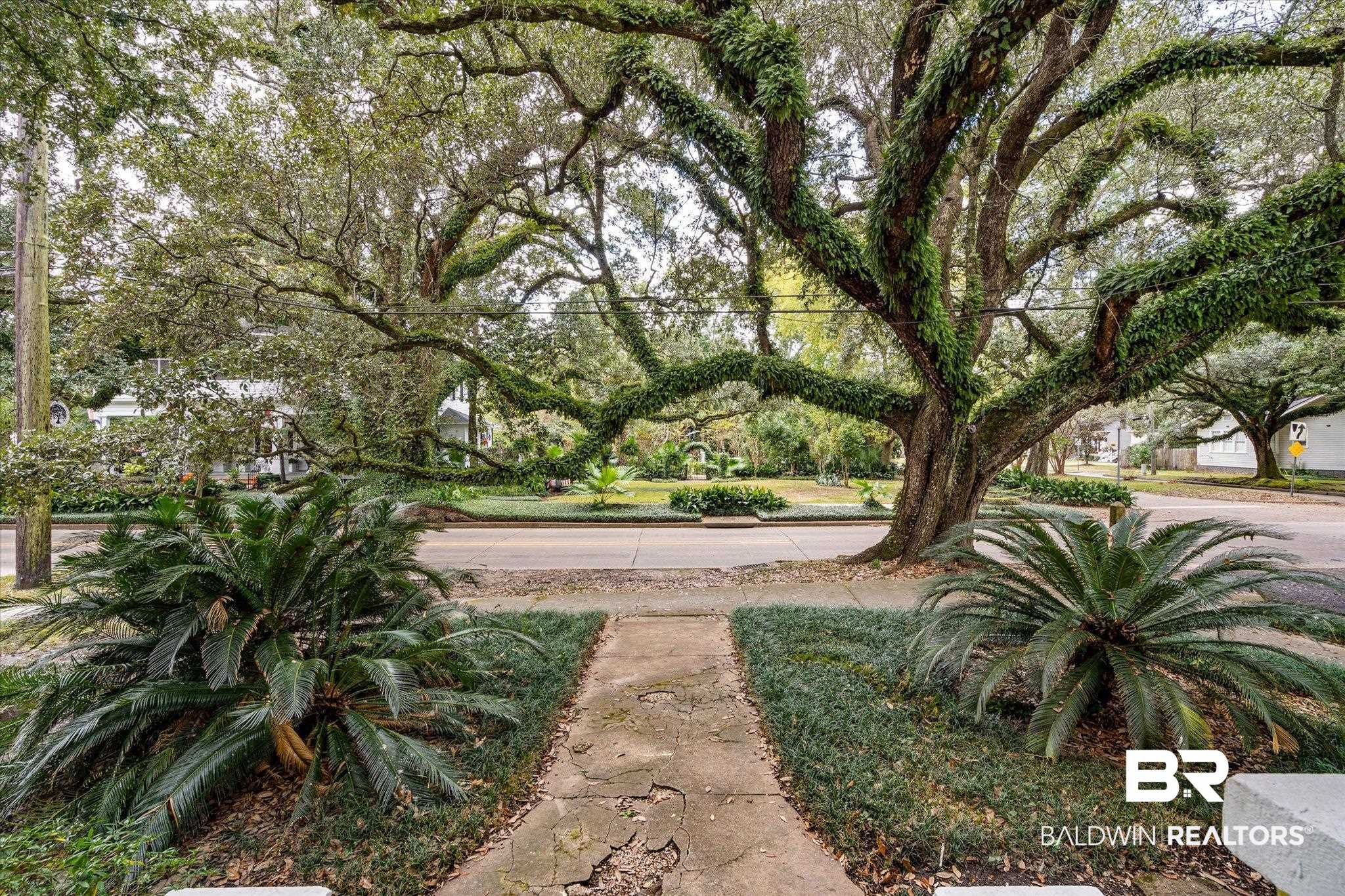 201 Houstreeton Street Mobile, AL 36604 - Photo 29 of 32