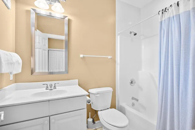 $1,895,000 | 69 County Rd S-22-424, Pawleys Island, SC 29585