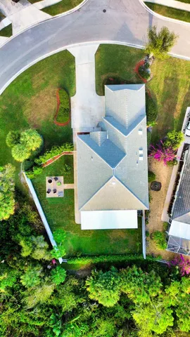 $735,000 | 7570 Southeast Bay Cedar Circle, Hobe Sound, FL 33455