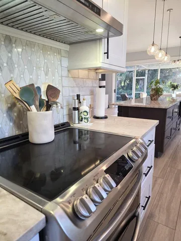 $735,000 | 7570 Southeast Bay Cedar Circle, Hobe Sound, FL 33455