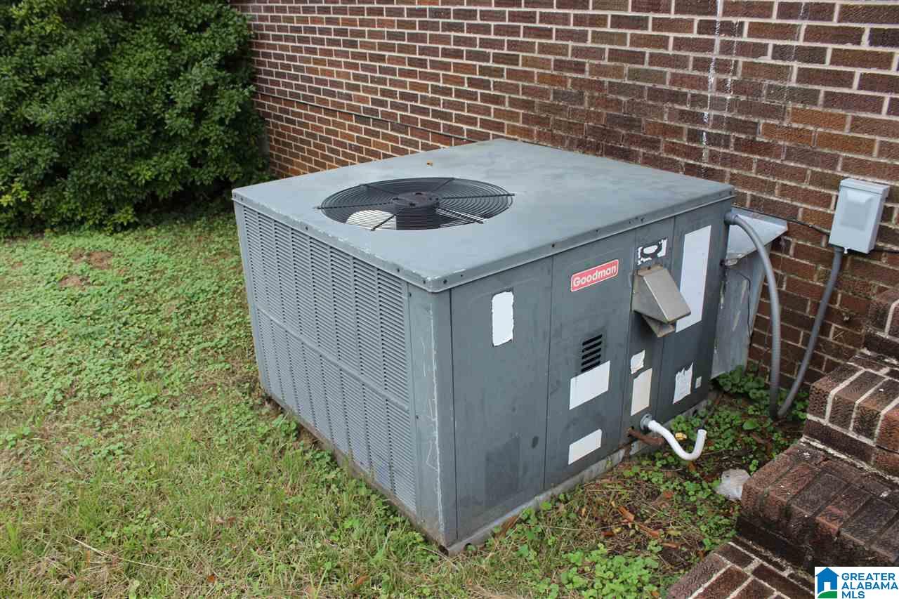 805 Woodward Road Birmingham, AL 35228 - Photo 8 of 25