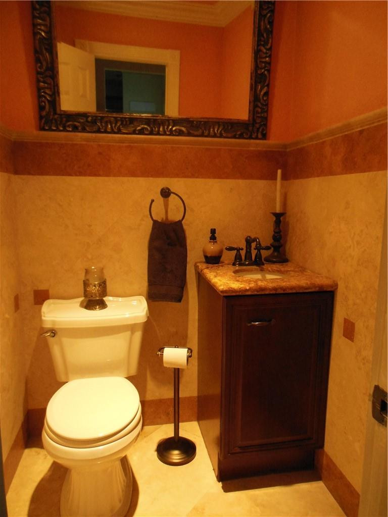 4225 Jackson Street Hollywood, FL 33021 - Photo 20 of 25 a bathroom with a toilet and a sink