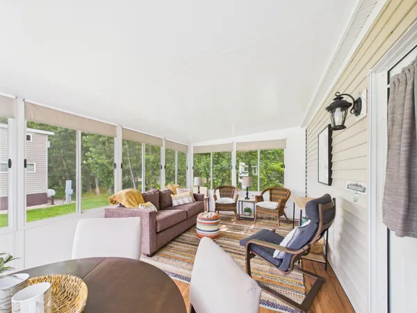 $105,000 | 20965 South Lakeshore Drive, Unit 10, Glenwood, MN 56334