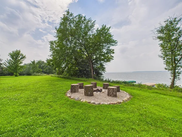 $105,000 | 20965 South Lakeshore Drive, Unit 10, Glenwood, MN 56334