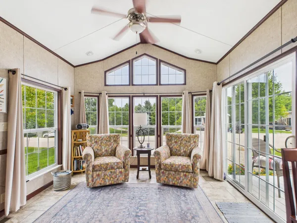 $105,000 | 20965 South Lakeshore Drive, Unit 10, Glenwood, MN 56334