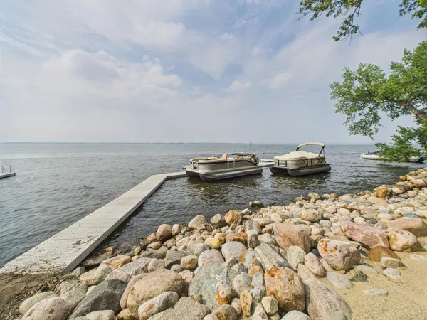 $105,000 | 20965 South Lakeshore Drive, Unit 10, Glenwood, MN 56334