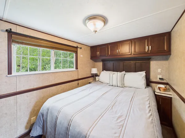 $105,000 | 20965 South Lakeshore Drive, Unit 10, Glenwood, MN 56334