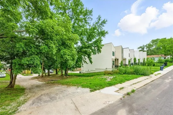 $99,000 | 1817 Mercier Street, Kansas City, MO 64108