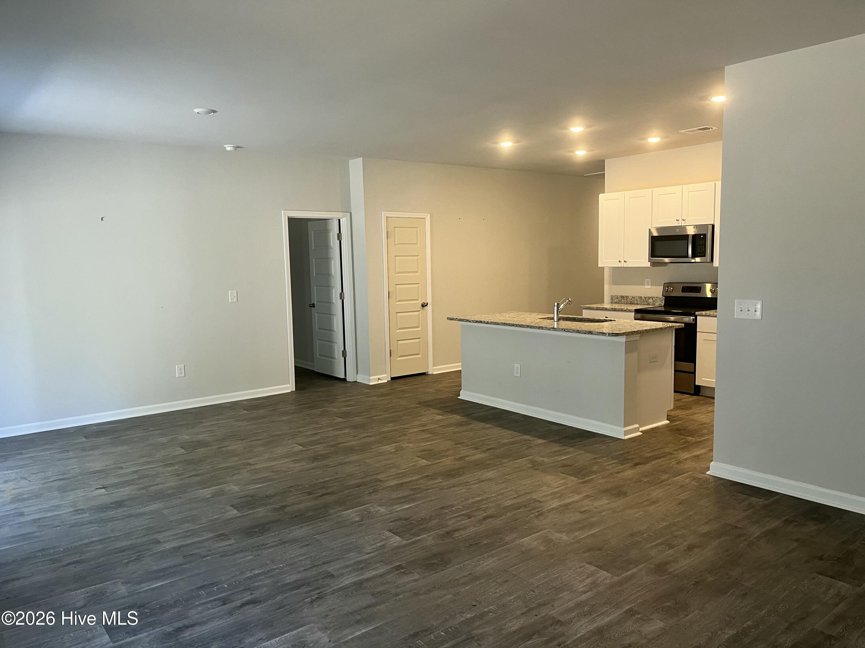 230 Ladyfish Loop Northwest Sunset Beach, NC 28468 - Photo 5 of 19 IMG_0768