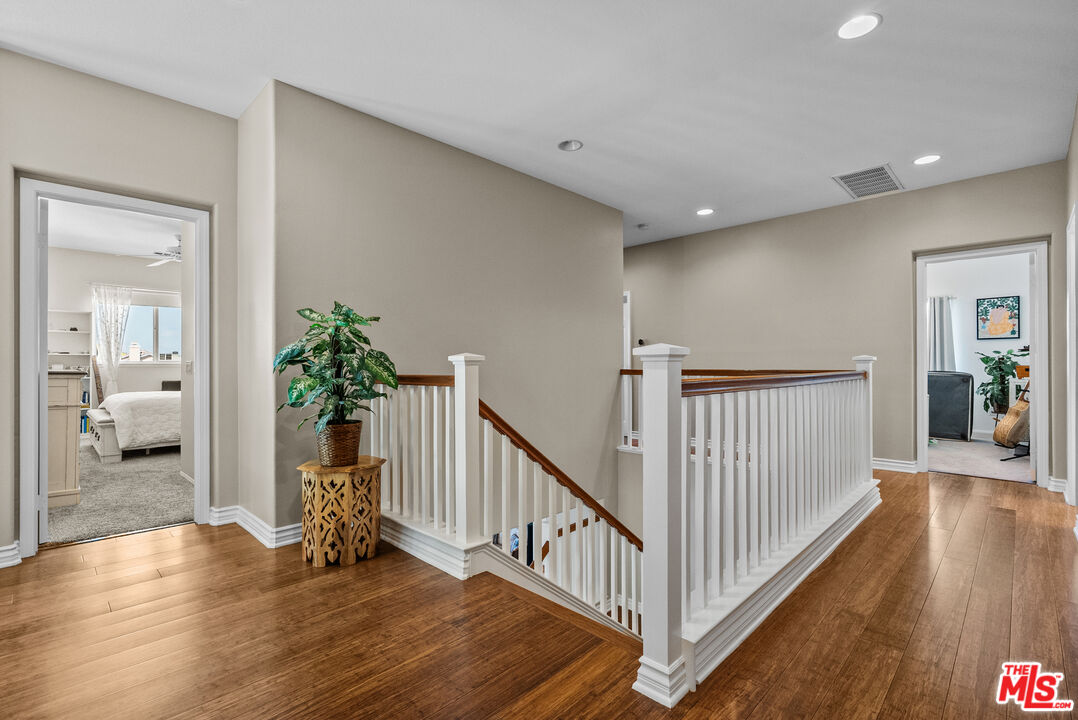 25618 Henley Way Stevenson Ranch, CA 91381 - Photo 26 of 47