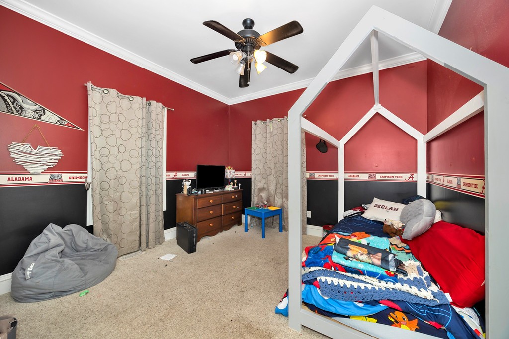 84 Scott Orchard Road Taft, TN 38488 - Photo 19 of 23 a living room with furniture and a flat screen tv