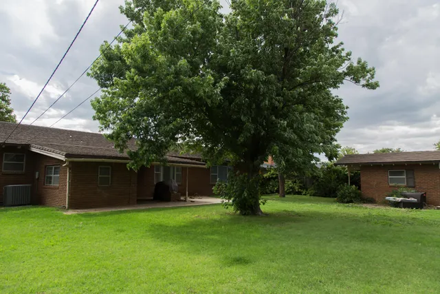$240,000 | 904 Itasca Street, Plainview, TX 79072