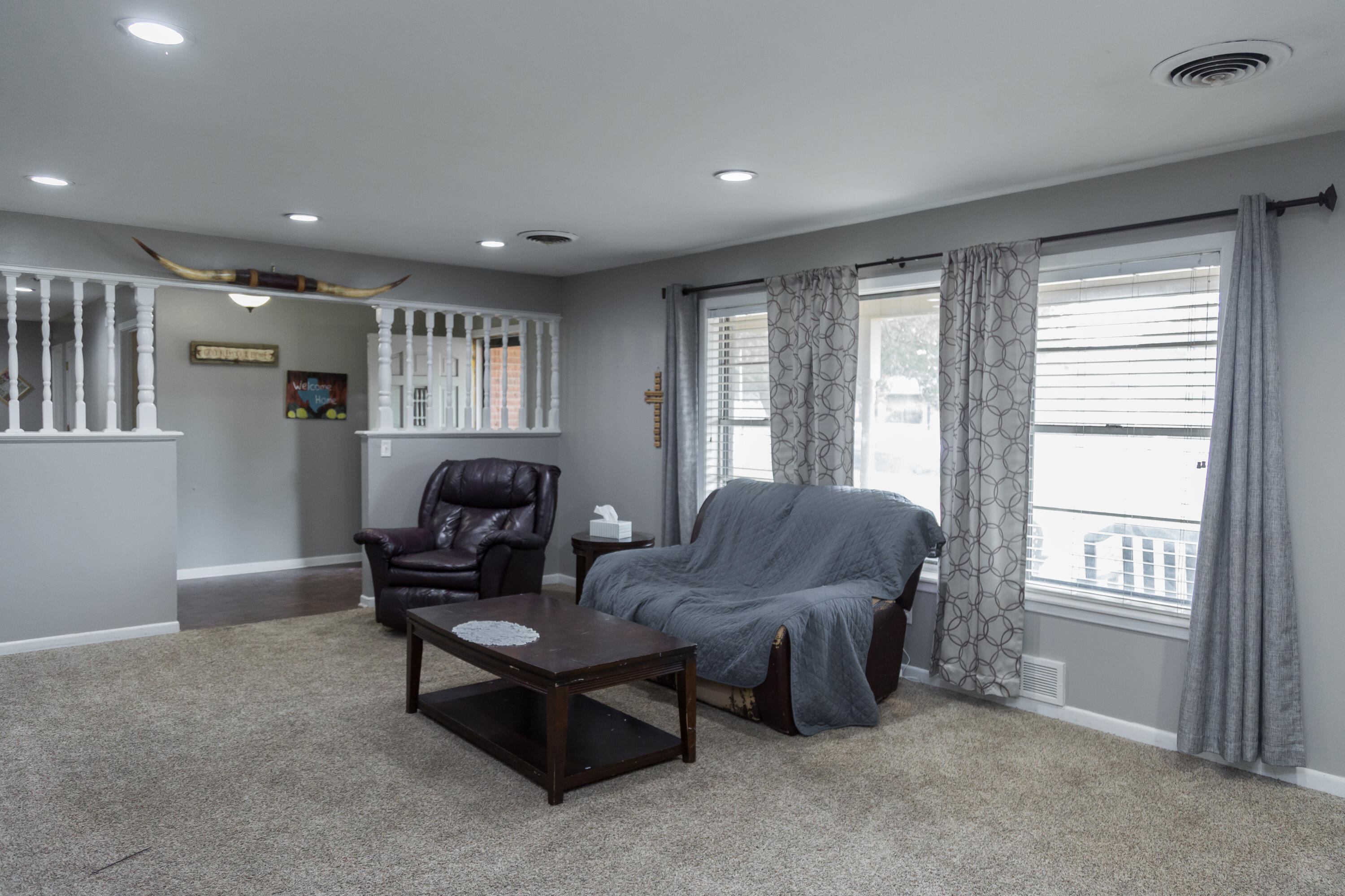 904 Itasca Street Plainview, TX 79072 - Photo 9 of 53 _MG_0645