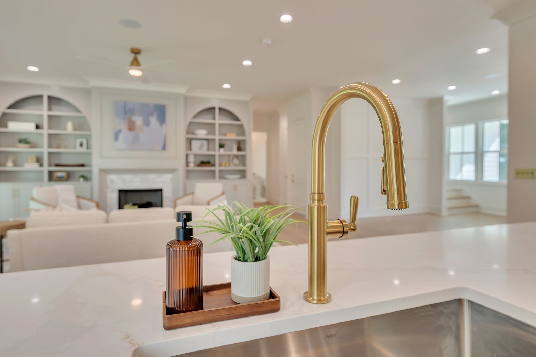 5441 Wakefield Drive Nashville, TN 37220 - Photo 13 of 72 a view of living room with furniture and a potted plant