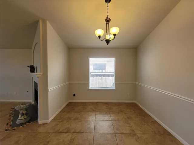 $1,999 | 2723 Wild Oak Park Drive, Conroe, TX 77385