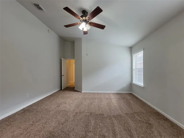 $1,999 | 2723 Wild Oak Park Drive, Conroe, TX 77385