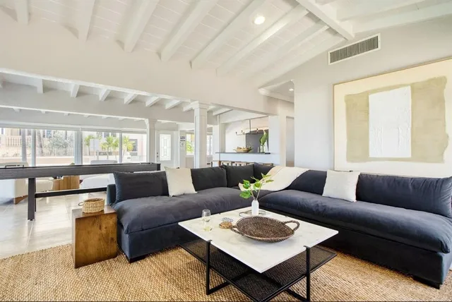 $28,500 | 1501 North Fort Lauderdale Beach Boulevard, Fort Lauderdale, FL 33304