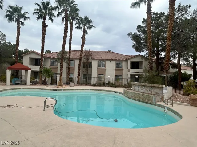 $1,750 | 1830 North Buffalo Drive, Unit 1069, Las Vegas, NV 89128