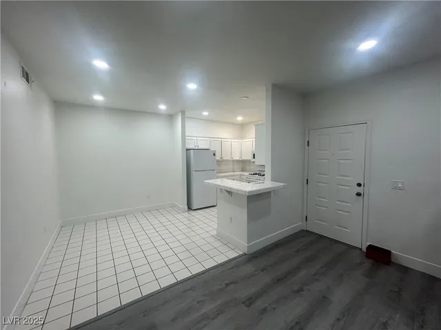 $1,750 | 1830 North Buffalo Drive, Unit 1069, Las Vegas, NV 89128