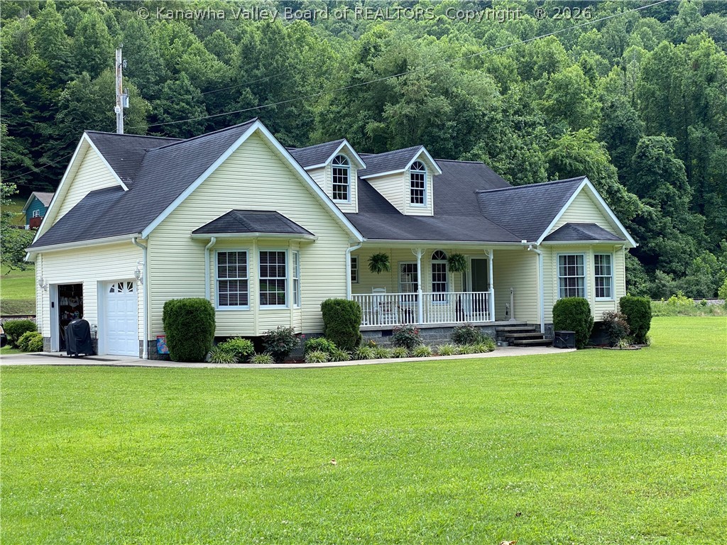 102 Shawnee Branch Road Williamson, WV 25661 - Photo 4 of 33 Gallery Image 4