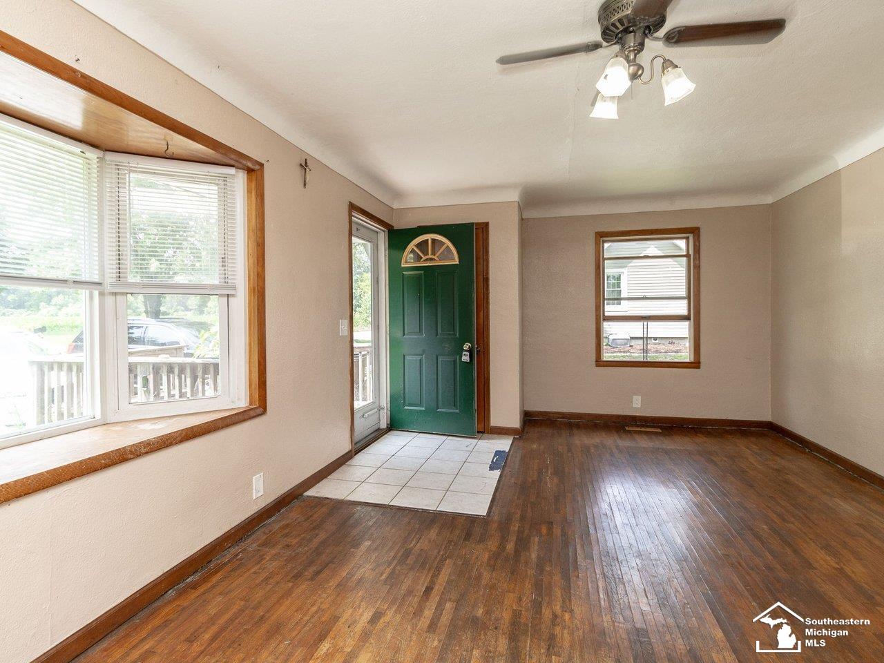 3840 West Erie Road Temperance, MI 48182 - Photo 7 of 33