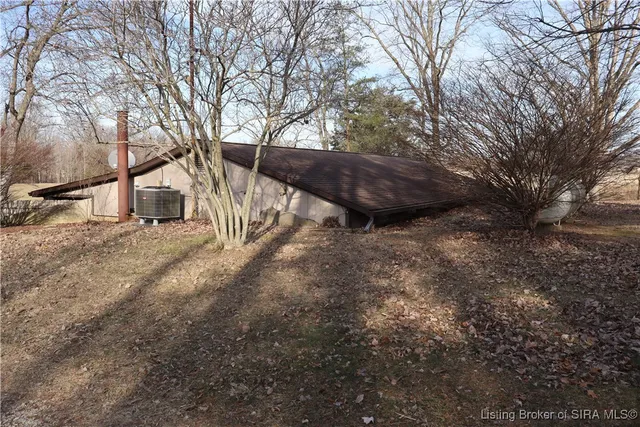 $269,900 | 12906 West Polk Road, Lexington, IN 47138