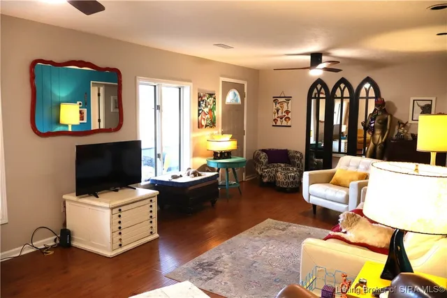 $269,900 | 12906 West Polk Road, Lexington, IN 47138