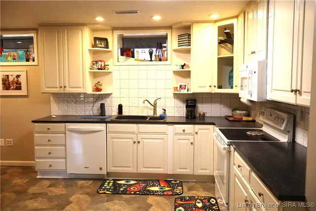 $269,900 | 12906 West Polk Road, Lexington, IN 47138