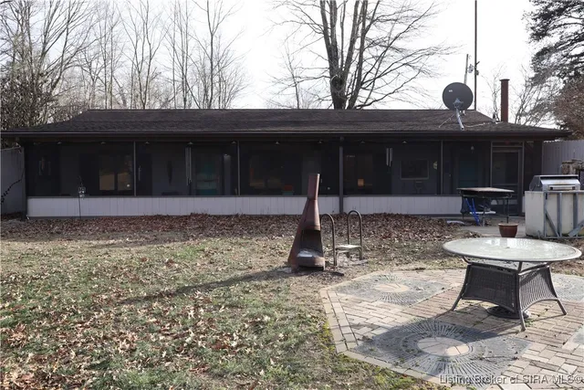 $269,900 | 12906 West Polk Road, Lexington, IN 47138