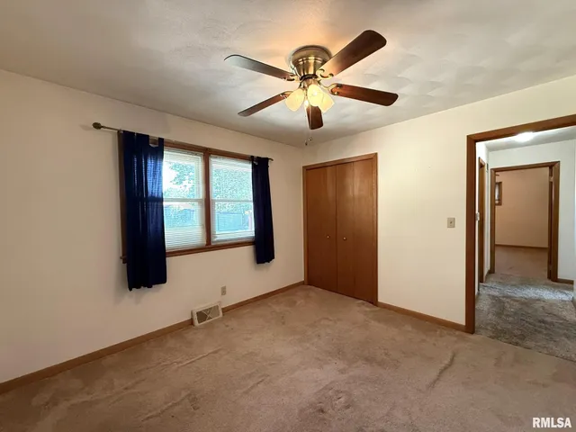 $144,900 | 1501 Bridge Avenue, Galesburg, IL 61401