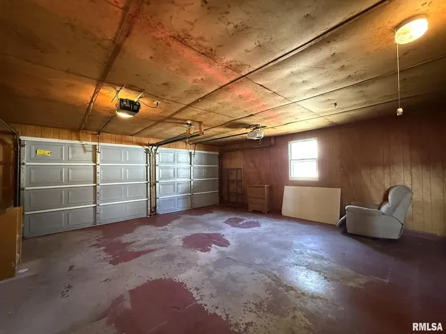 $144,900 | 1501 Bridge Avenue, Galesburg, IL 61401