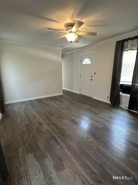 435 High Street Groton, CT 06355 - Photo 6 of 24