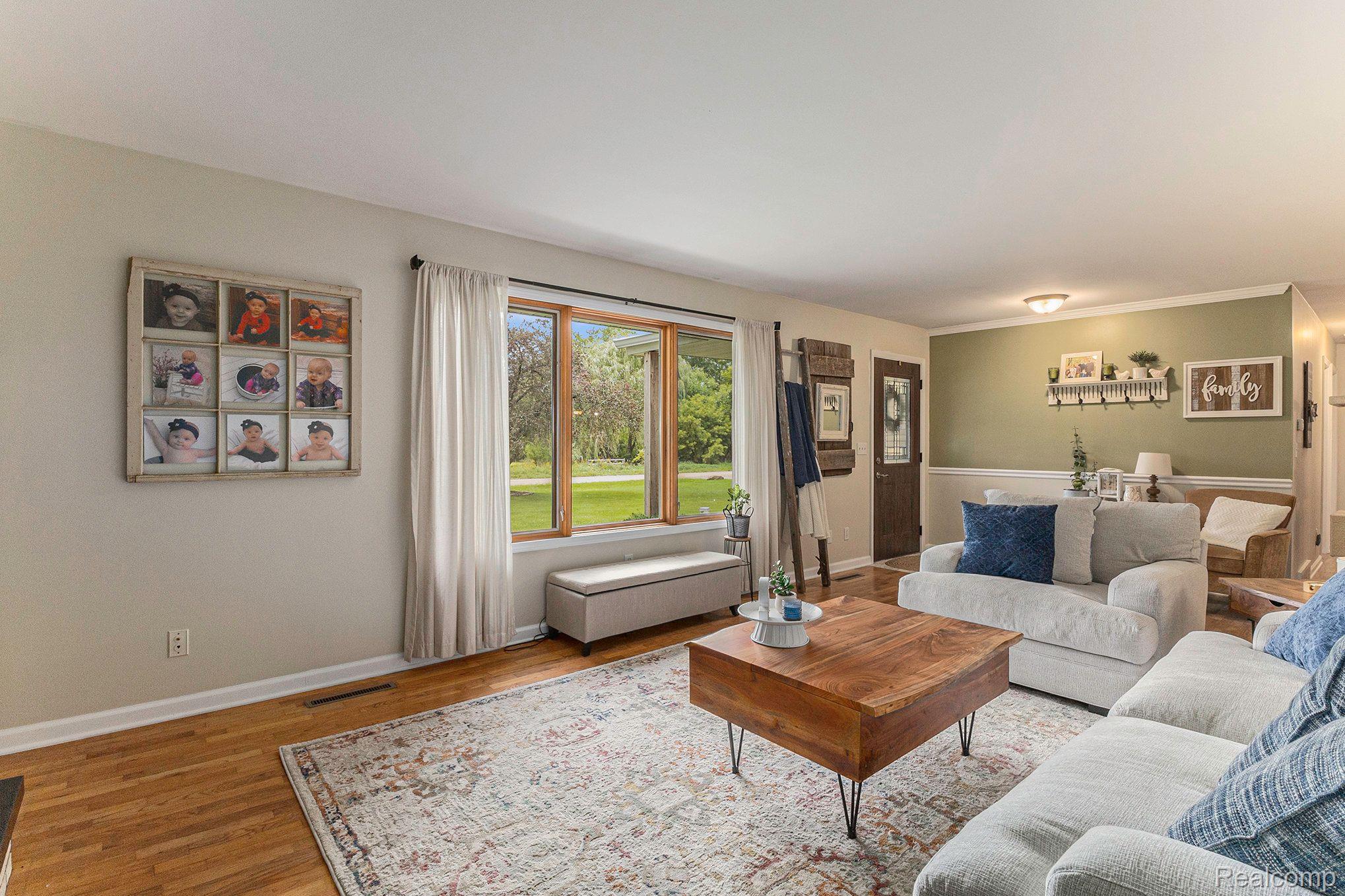 6551 West Rolston Road Linden, MI 48451 - Photo 5 of 38 Gallery Image 5