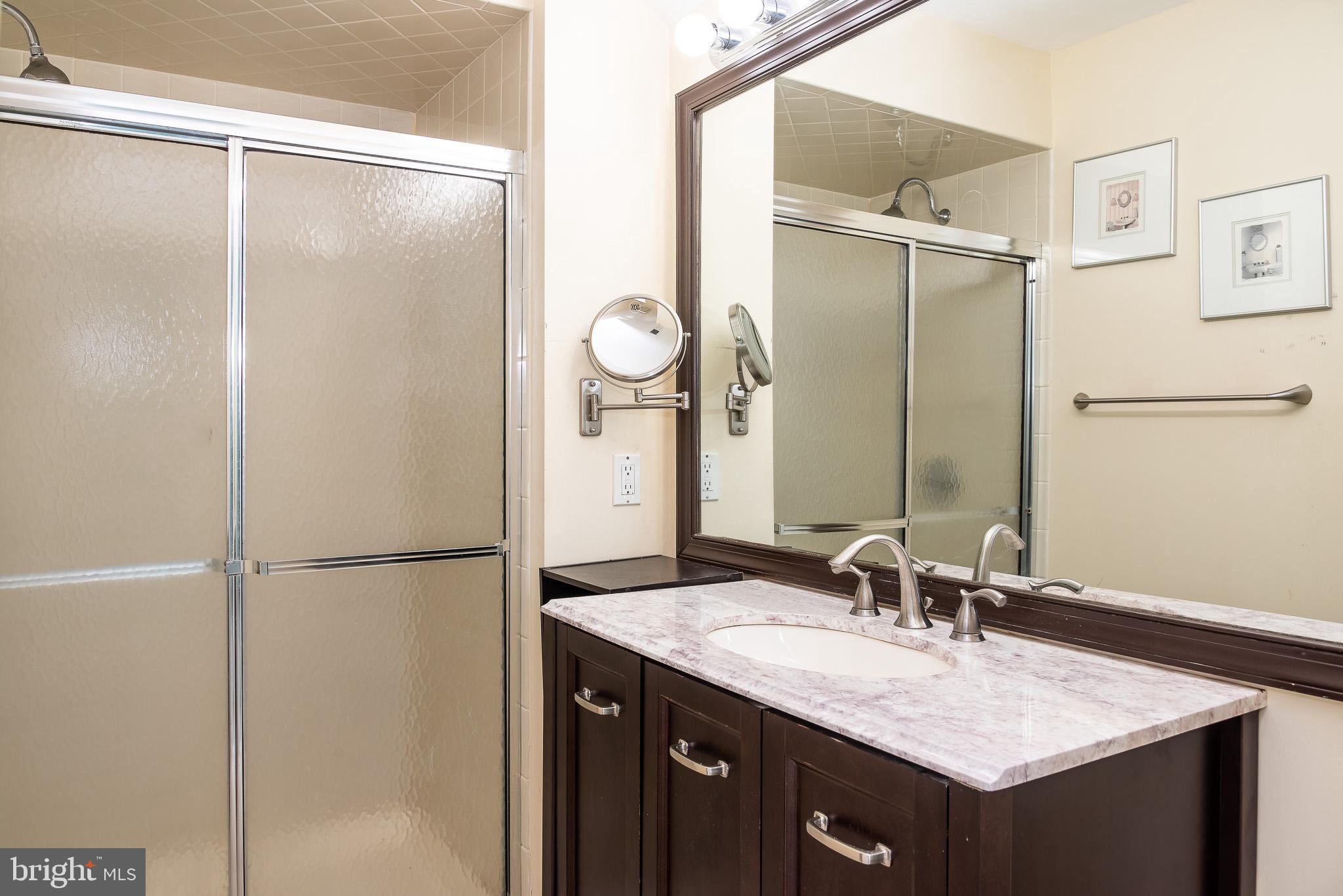 19 Geraldine Road Hightstown, NJ 08520 - Photo 17 of 38