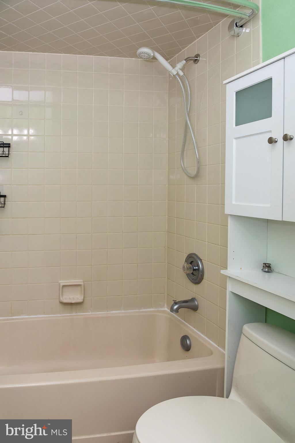 19 Geraldine Road Hightstown, NJ 08520 - Photo 21 of 38