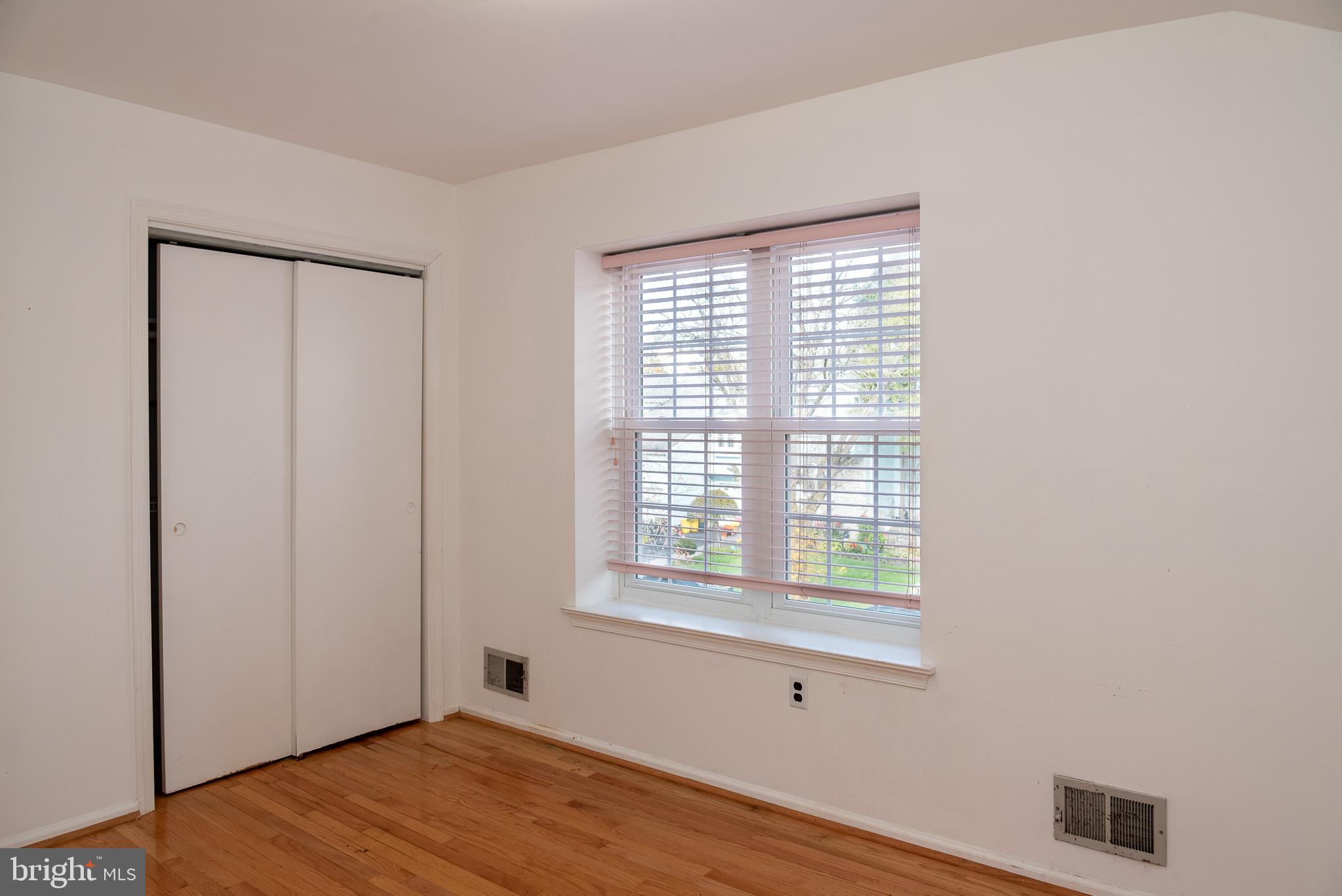 19 Geraldine Road Hightstown, NJ 08520 - Photo 22 of 38