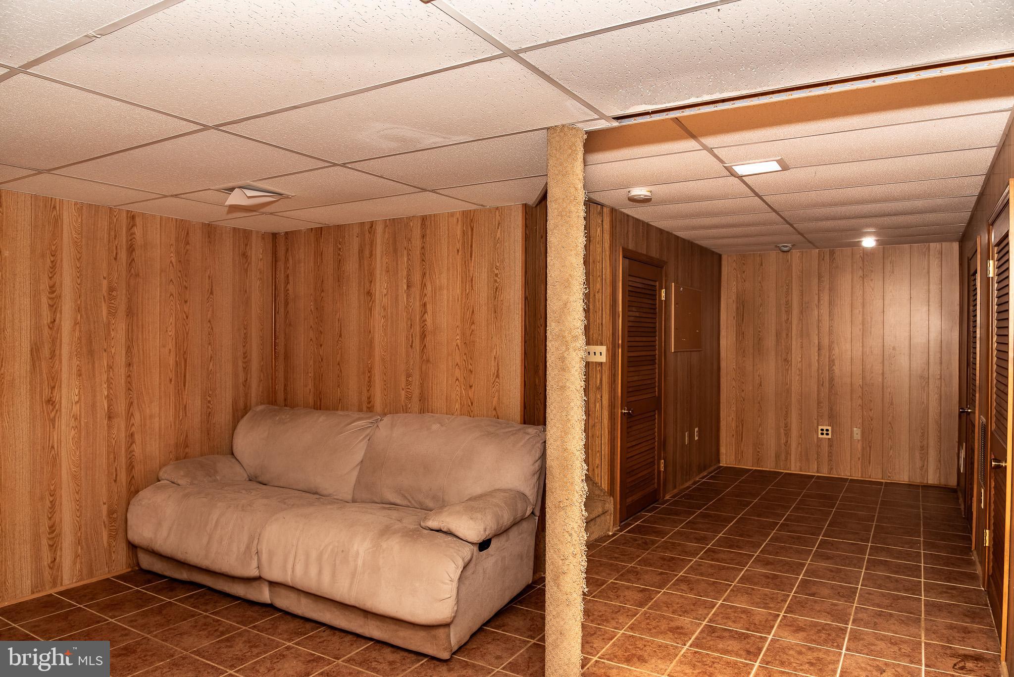 19 Geraldine Road Hightstown, NJ 08520 - Photo 25 of 38