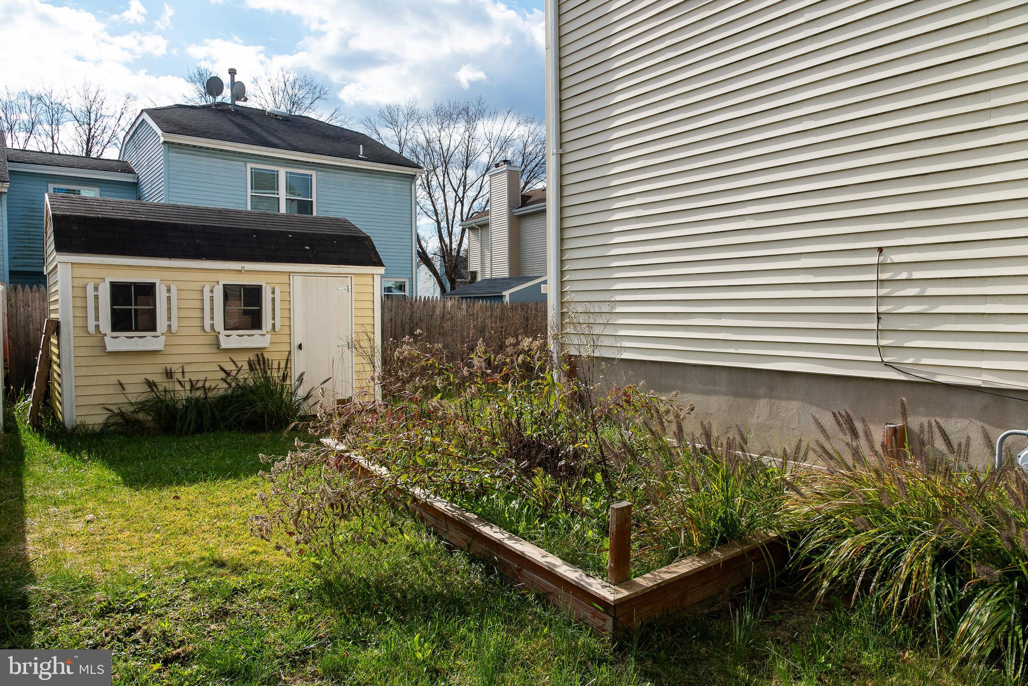 19 Geraldine Road Hightstown, NJ 08520 - Photo 34 of 38