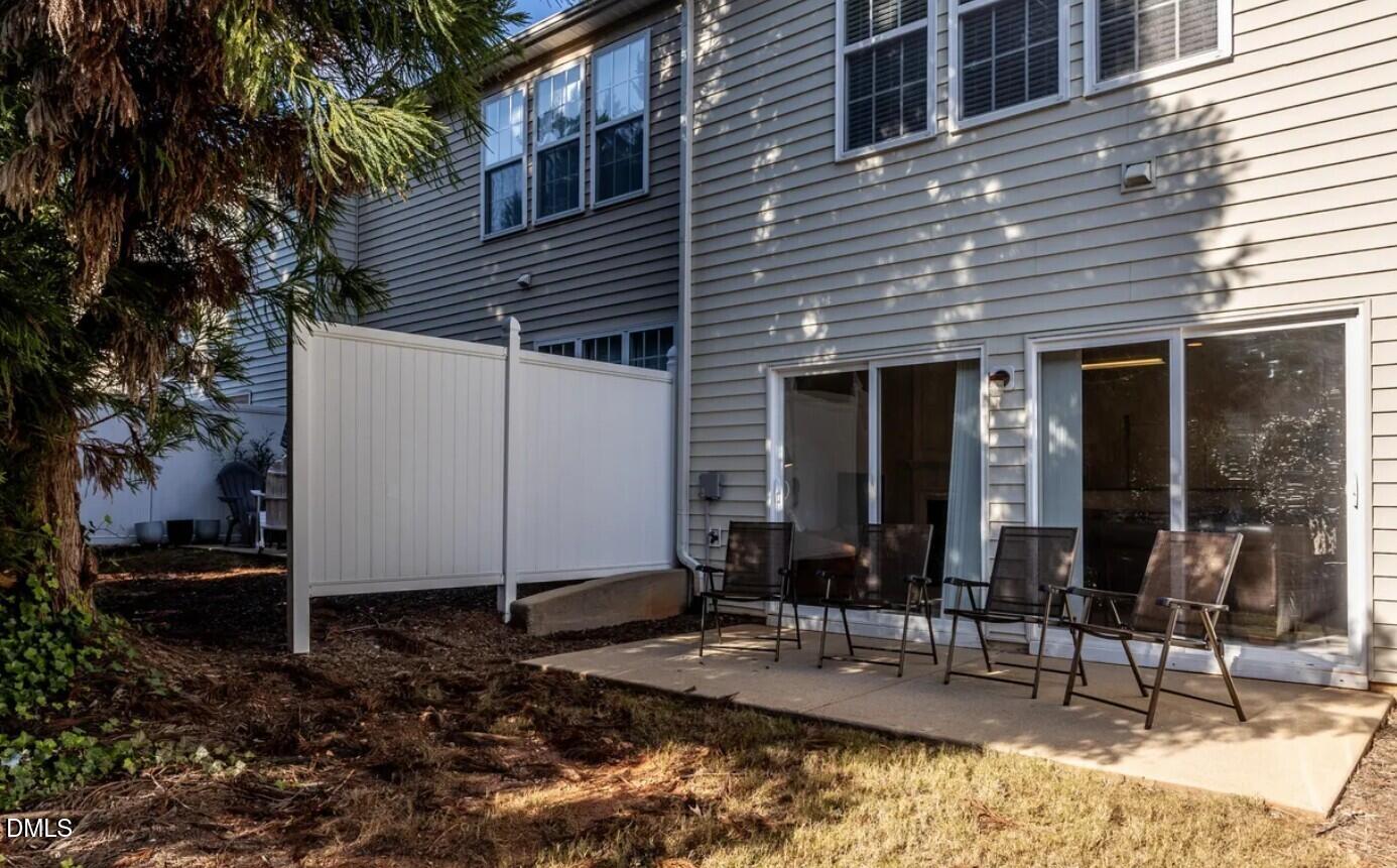 7031 Racine Way Raleigh, NC 27615 - Photo 3 of 24 3