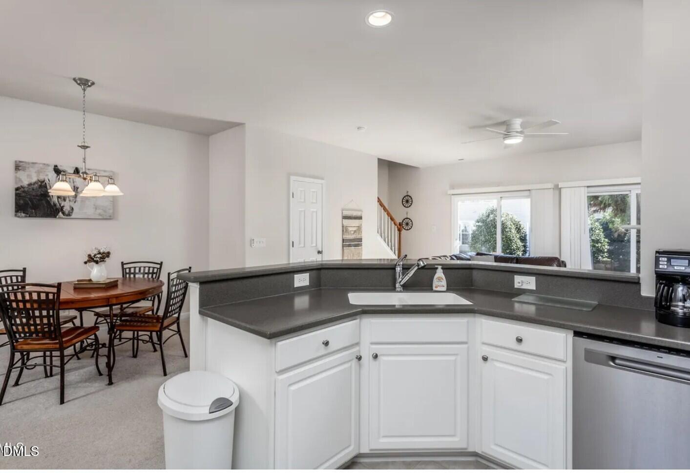 7031 Racine Way Raleigh, NC 27615 - Photo 8 of 24 8