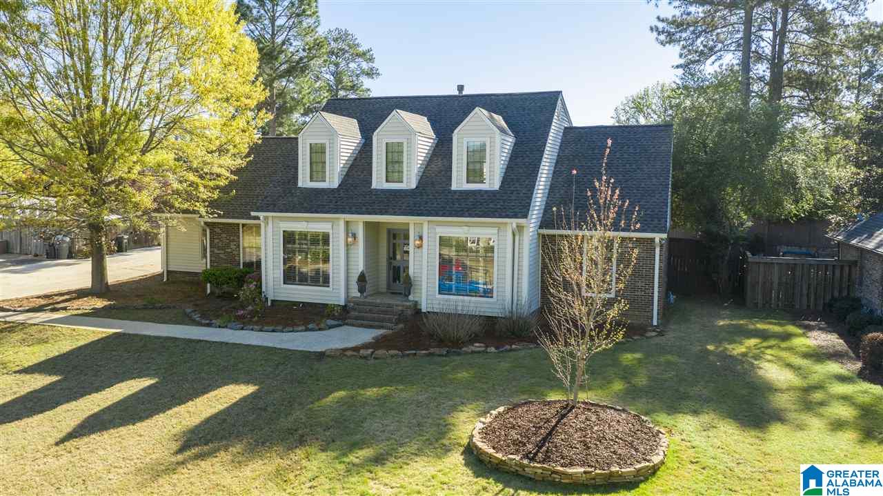2621 Southminster Road Birmingham, AL 35243 - Photo 1 of 40