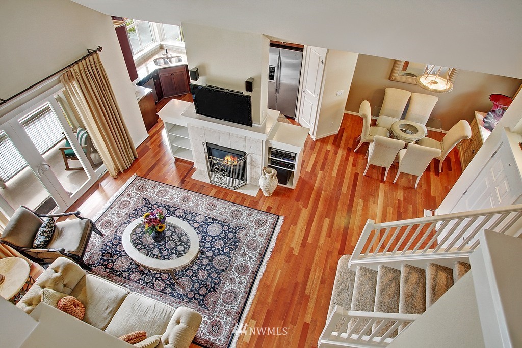 566 Alpine Ridge Place Northwest Issaquah, WA 98027 - Photo 2 of 22