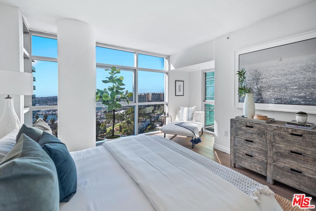 13700 Marina Pointe Drive, Unit 1414 Marina del Rey, CA 90292 - Photo 13 of 48