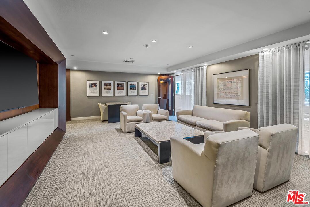 13700 Marina Pointe Drive, Unit 1414 Marina del Rey, CA 90292 - Photo 21 of 48