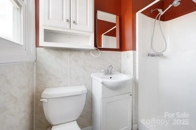 $639,000 | 17 Hubbard Avenue, Asheville, NC 28806