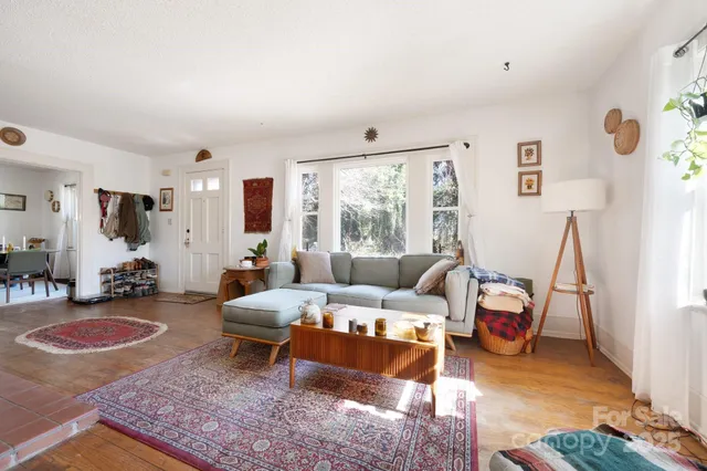 $639,000 | 17 Hubbard Avenue, Asheville, NC 28806